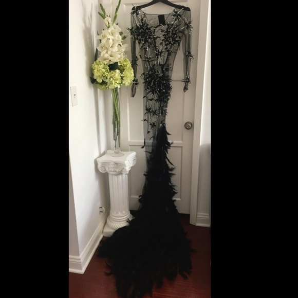 BEVERLY HILLS BOUTIQUE Dresses & Skirts - BLACK REAL FEATHER BEADED EMBELLISHED GOWN DRESS